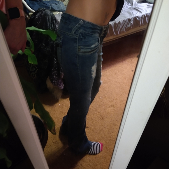 SOLD - Picture 3 of 11